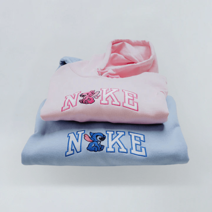 Páros hímzett pulóverek kék és rózsaszín koala űrlény mintával – prémium matchy kapucnis pulcsik pároknak